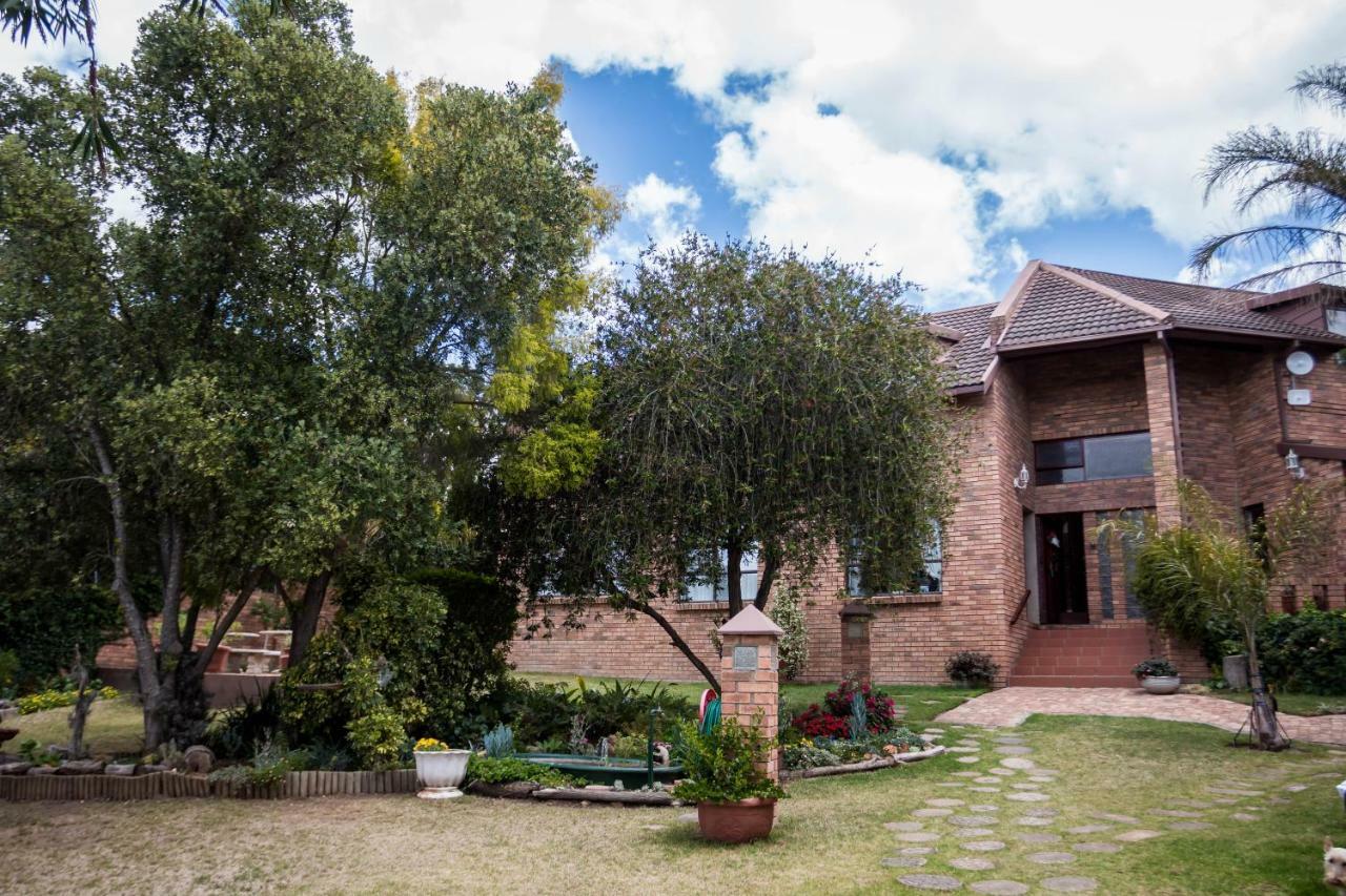 Jenny'S Guest House Grahamstown Zewnętrze zdjęcie
